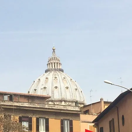 Apartment San Peter - Your In The Heart Of Rome